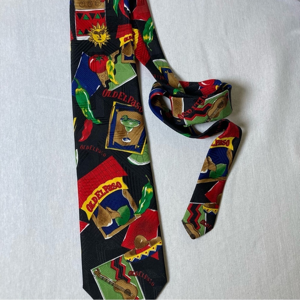 Vintage 1996 Old El Paso Novelty Tie Tex Mex Chili Pepper Sombrero Margarita - Picture 4 of 8